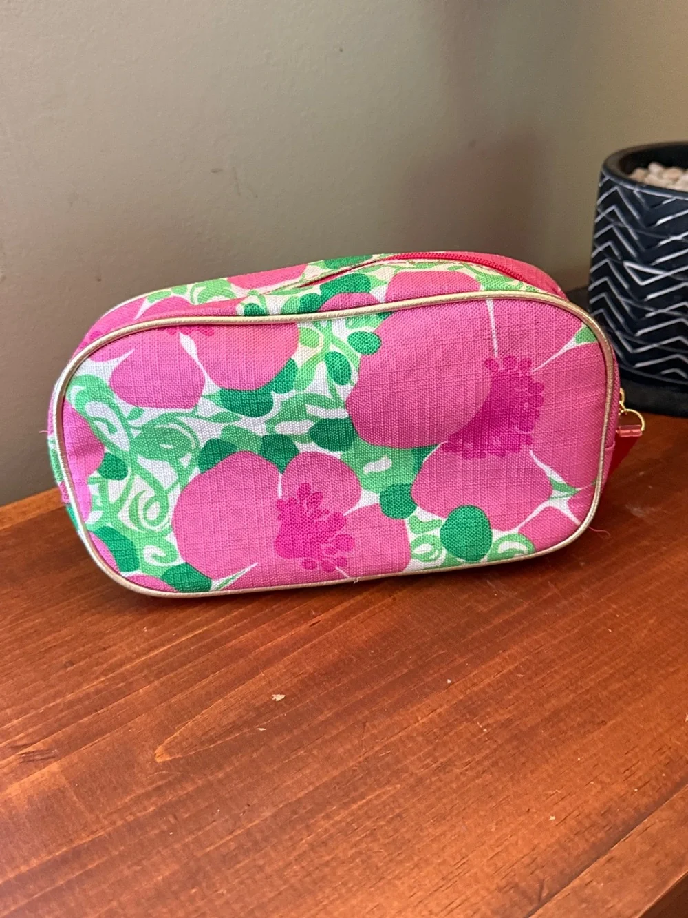 Lilly Pulitzer for Estée Lauder Pink Floral Cosmetic Makeup Bag